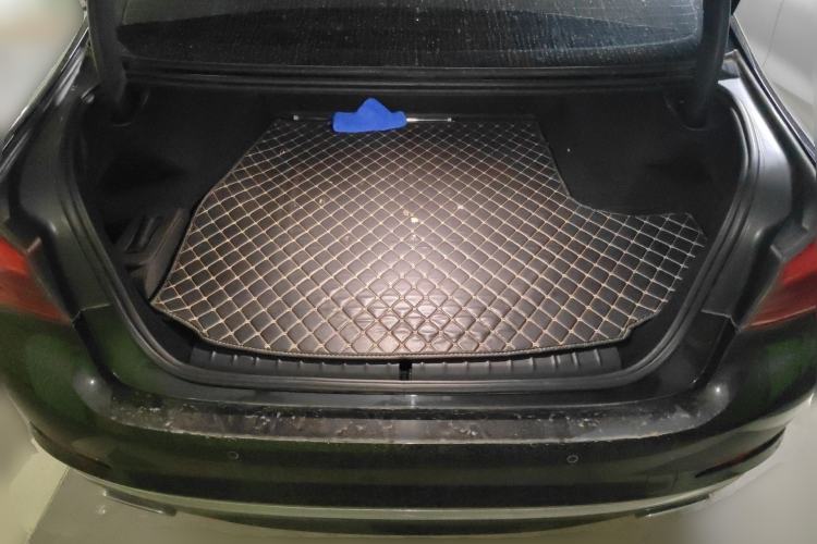 Used BMW 5 Series New Energy 2019 530Le Pioneer Edition Trunk