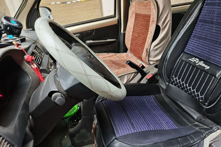 Used Wuling Rongguang 2014 1.2L S Base Model