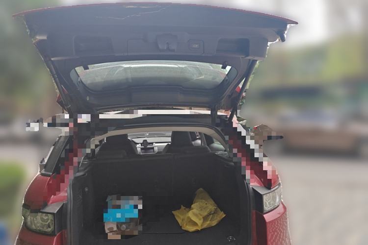 Used Land Rover Range Evoque 2014 2.0T 5-Door Christmas Limited Edition
