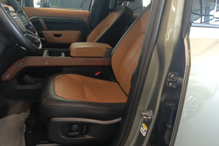 Used Land Rover Defender 2023 110 3.0T P400 X Left Front Seat