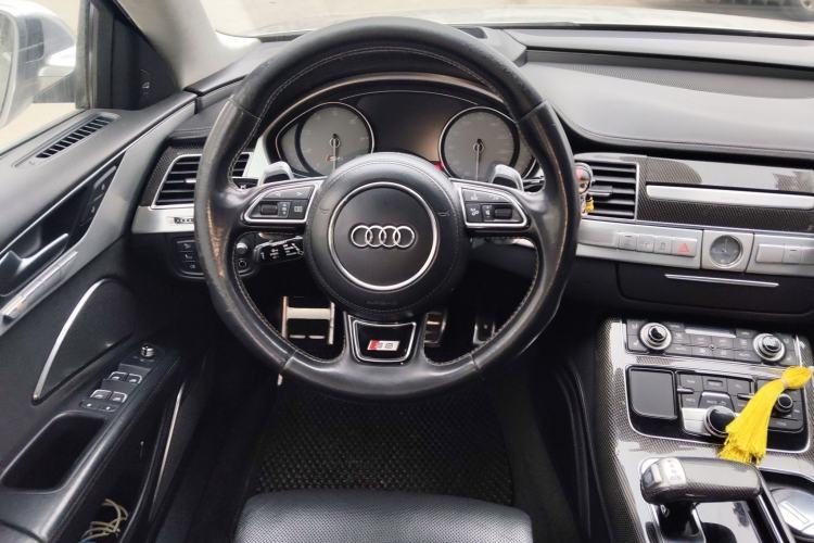 Used Audi S8 2014 S8 4.0TFSI quattro
