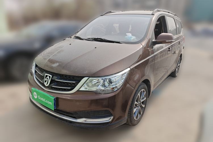 Used Baojun 730 2016 Revised 1.5L Manual Standard Version 7 Seats China V Emission Standard
