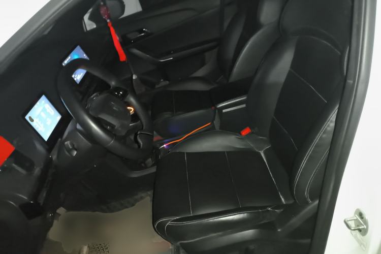 Used MG 4 EV 2022 425 km Luxury Edition