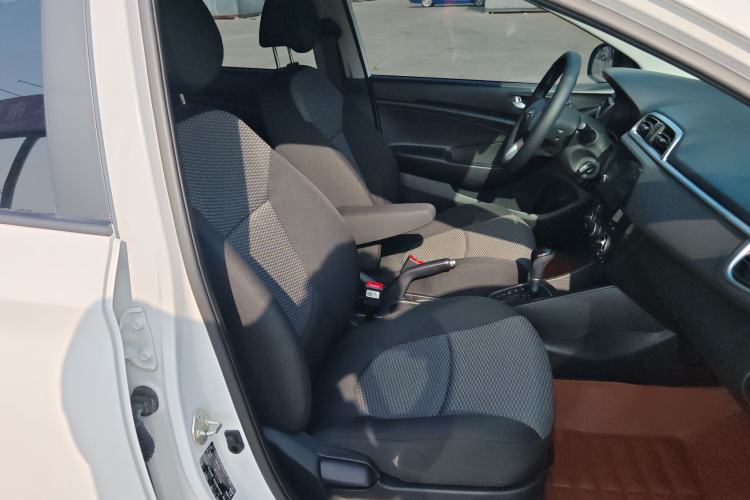 Used Hyundai Verna (older generation) 2017 1.4L Automatic YueXiang Edition China V-standard