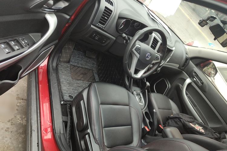 Used CHANGAN CS35 2016 1.6L Automatic Luxury Model China IV Standard