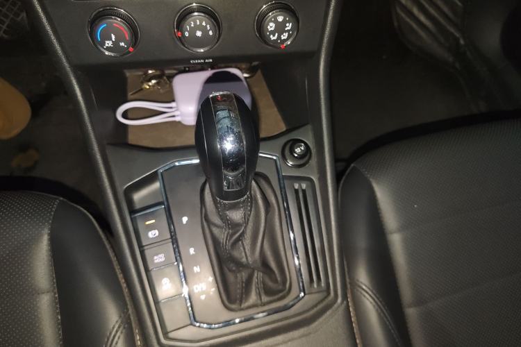 Used Volkswagen Lavida 2022 1.5L Automatic Comfort Edition
