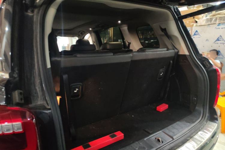 Used GAC Trumpchi GS8 2017 320T Four-Wheel Drive Luxury Smart Connectivity Version (7 Seats) Trunk