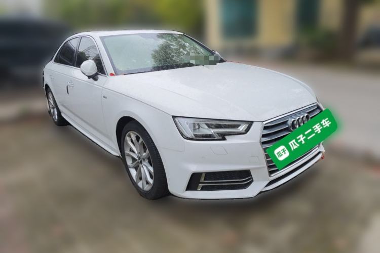 Used Audi A4L 2018 30th Anniversary Edition 40 TFSI Fashion Model Front Right 45 Deg