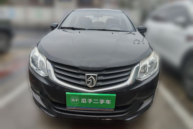 Used Baojun 630 2013 1.5L manual Entry-level trim
