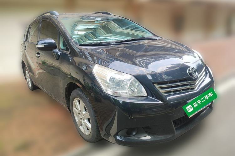 Used Toyota Verso 2014 Starlight 180E CVT Elite Edition Front Right 45 Deg