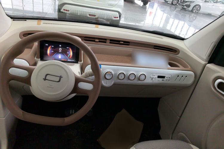 Used Bestune Pony 2026 222km Colorful Horse Center Console