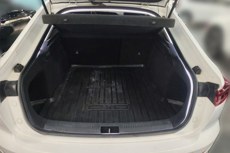 Used Bestune B70 2022 Third Generation 1.5T Automatic Enjoyment Version Trunk