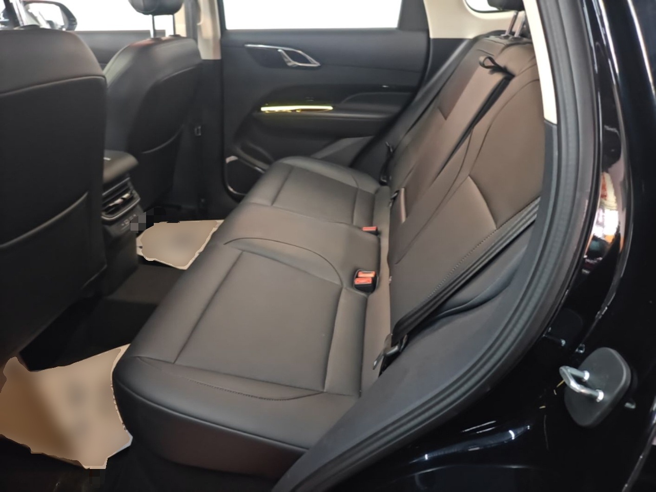 Hongqi HS3 PHEV 2025 Model 117km Jingwei Edition — снимка 20