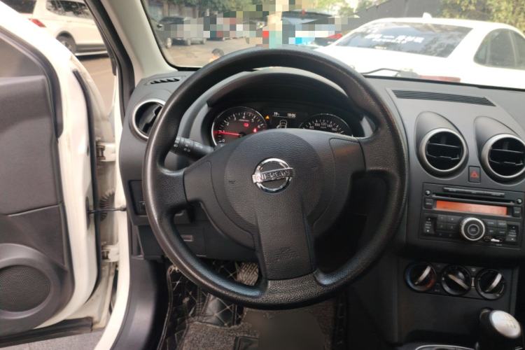 Used Nissan Qashqai 2015 2.0 XL Cool Fire MT 2WD