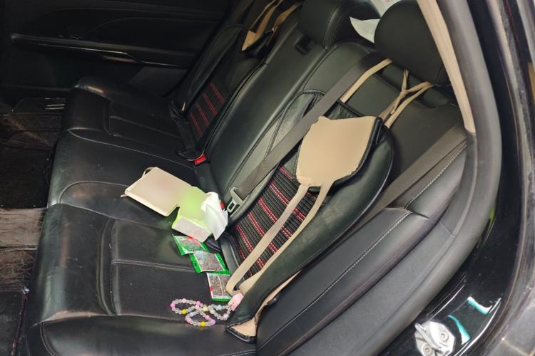 Used Ford Taurus 2015 EcoBoost 245 Fashion Edition Left Rear Seat