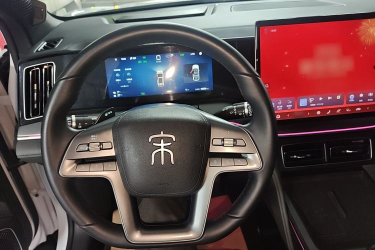 Used BYD Song L DM-i 2025 Intelligent Driving Version 160 km Beyond-Range Type Steering Wheel