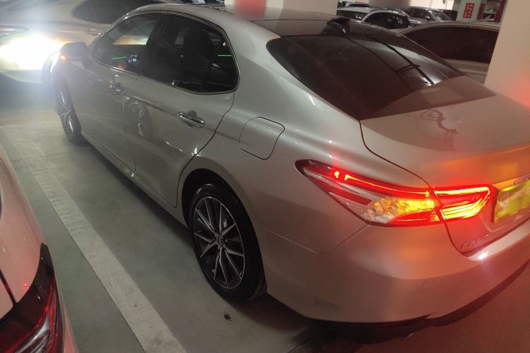 Used Toyota Camry 2021 2.5G Luxury Edition Rear Left 45 Deg