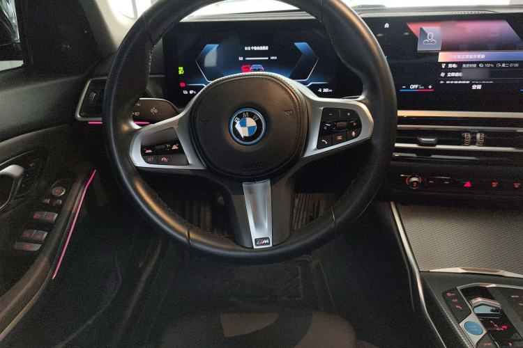 Used BMW i3 2023 eDrive 40 L Midnight Sports Package
