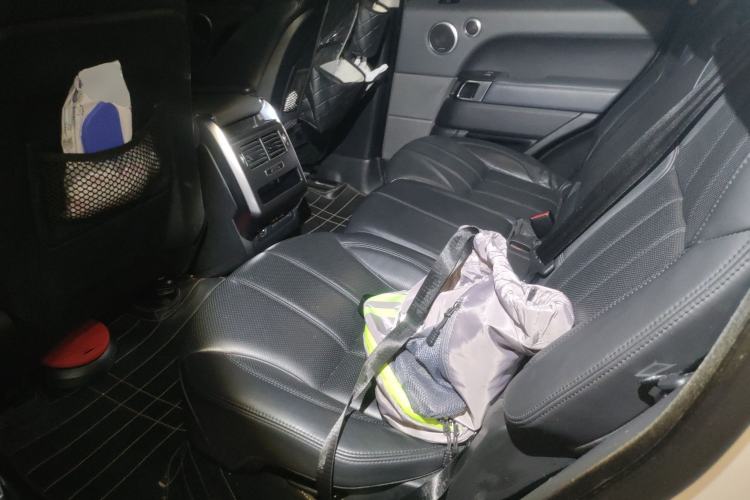 Used Land Rover Range Sport 2014 3.0 SC V6 HSE DYNAMIC Left Rear Seat