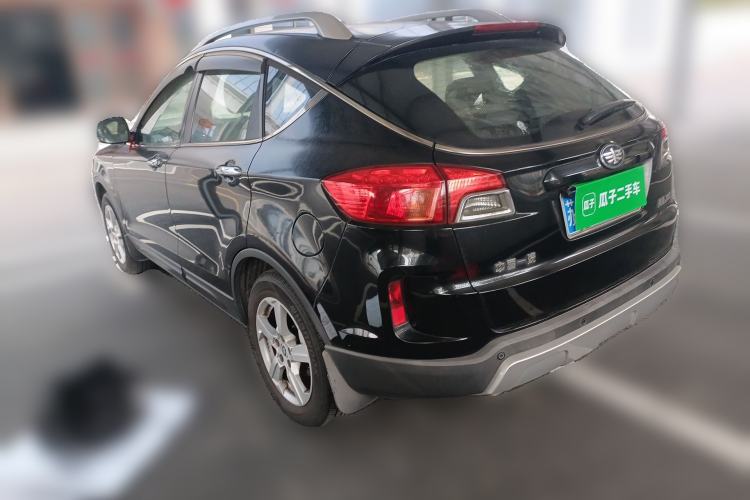 Used Bestune X80 2013 2.0L automatic luxury version