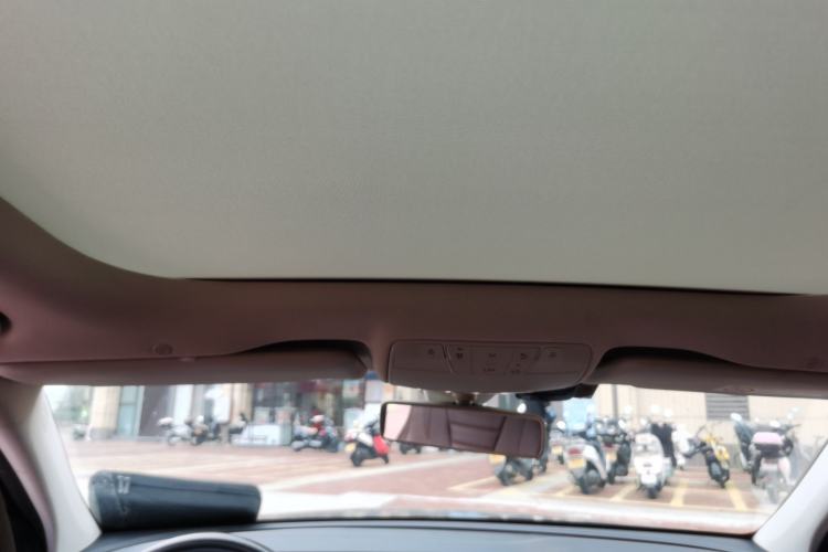 Used Mercedes-Benz E-Class 2019 E 260 L Sport Edition Headliner