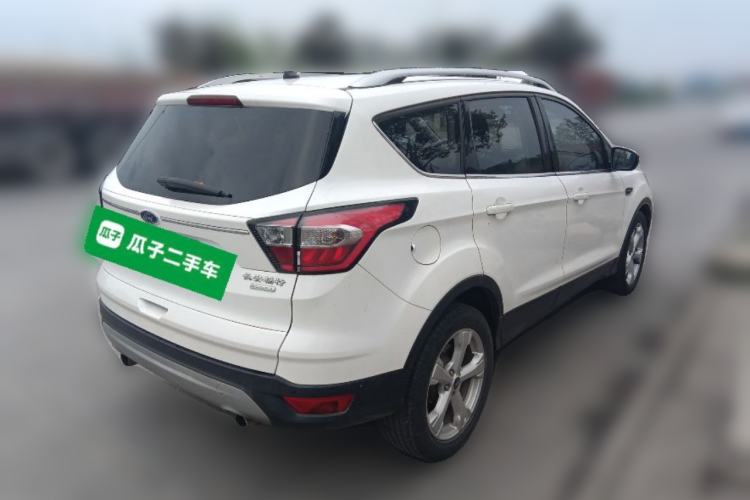 Used Ford Kuga 2018 EcoBoost 180 Two-Wheel-Drive Platinum Edition
