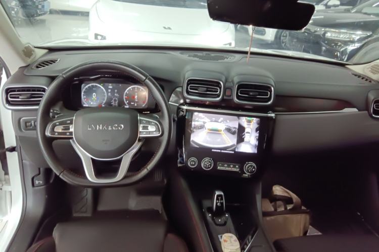 Used Lynk & Co 02 2019 1.5T DCT Two-Wheel Drive Pro Edition China VI Standard
