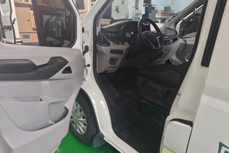 Used SAIC MAXUS Xintu V80  Driver Seat