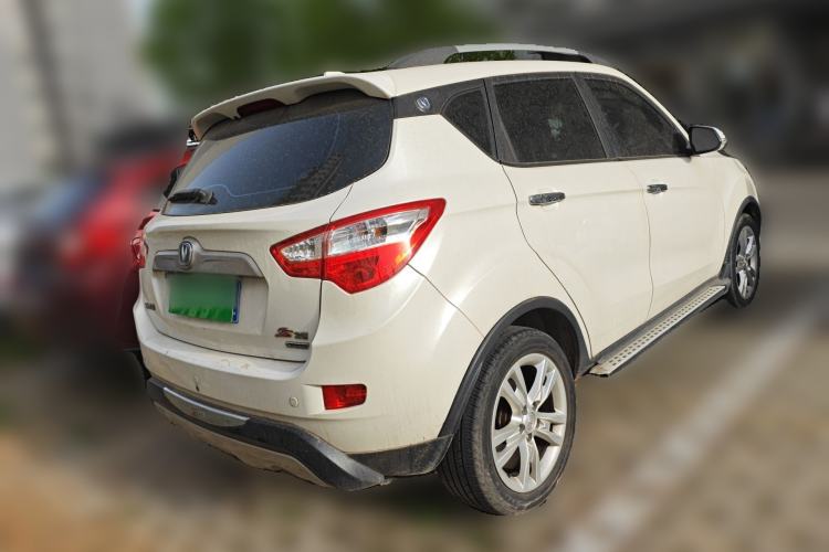 Used CHANGAN CS35 2014 1.6L Automatic Luxury Model China IV Standard Rear Right 45 Deg
