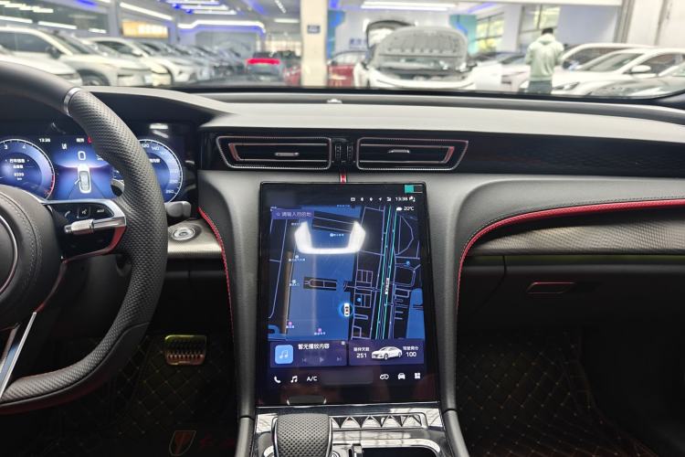 Used Hongqi H6 2024 2.0T ZhiShang Version Audio And AC Panel