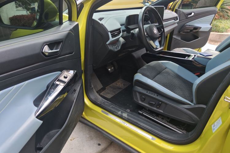 Used Volkswagen ID.4 X 2021 Pro Smart Long-Range Edition Driver Seat