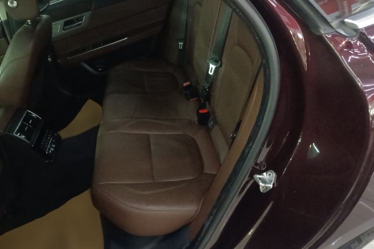 Used Jaguar XFL 2018 XFL 2.0T 250 PS Premium Edition Left Rear Seat