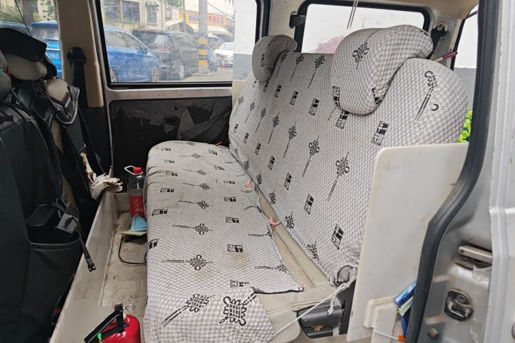 Used Wuling Rongguang V 2016 1.5L Standard Version Left Rear Seat