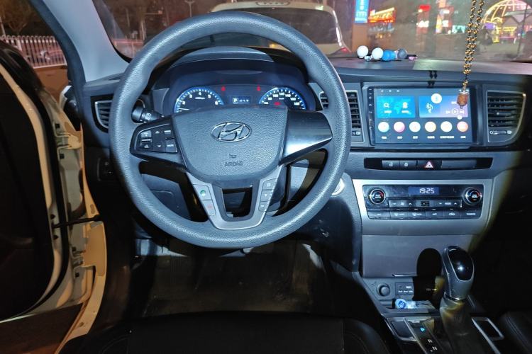 Used Hyundai Mistra 2016 1.8L Automatic Smart GLS