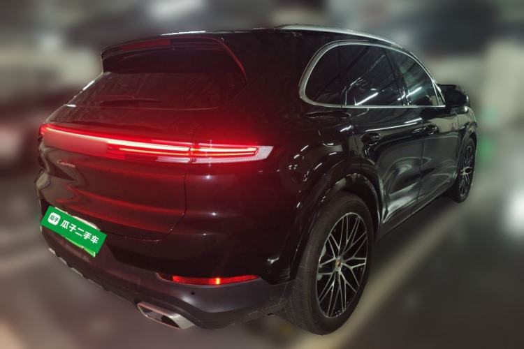 Used Porsche Cayenne E-Hybrid 2025 Cayenne E-Hybrid 2.0T
