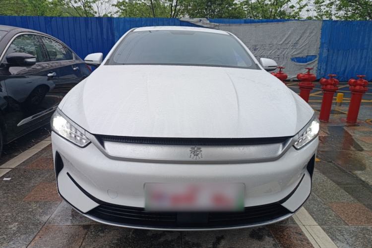 Used BYD Qin PLUS 2024 Honor Edition EV 510KM Leading Model
