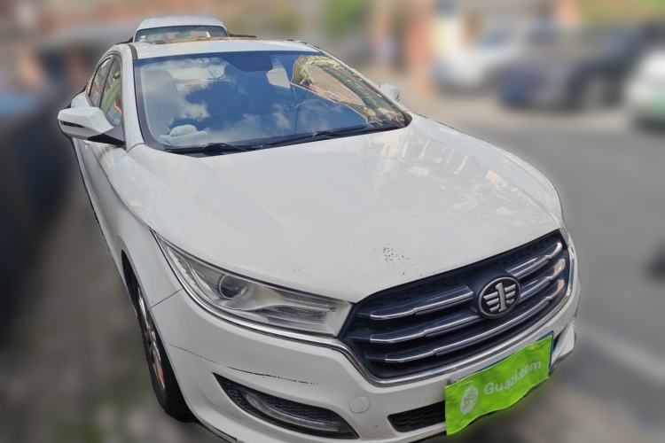 Used Bestune B50 2016 1.4T Automatic Luxury Model Front Right 45 Deg