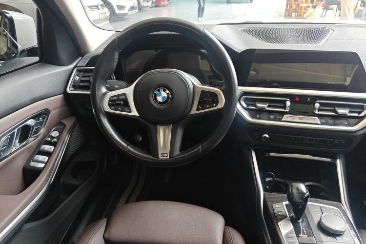Used BMW 3 Series 2021 325Li M Sport Package Steering Wheel