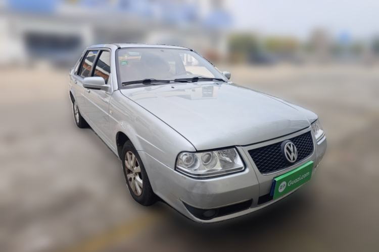 Used Volkswagen Santana Vista 2008 1.8L Manual Sishang Model Front Right 45 Deg