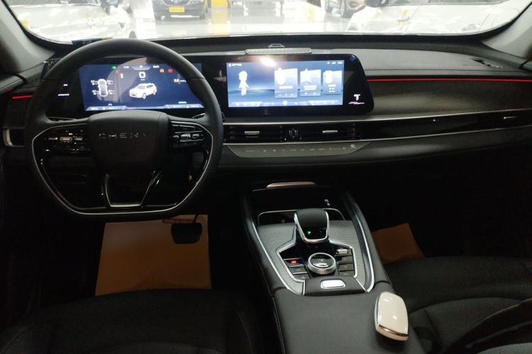 Used Chery Tiggo 8 PRO 2024 Champion Edition 290T Two-Wheel Drive Shining Version 5 Seats
