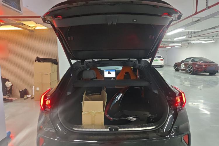 Used Zeekr 001 2023 YOU Edition 100 kWh Trunk