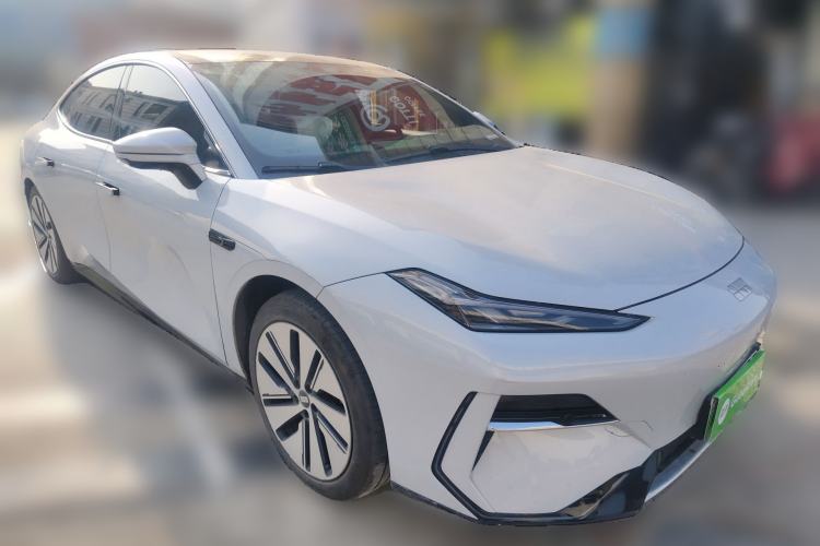 Used Geely Galaxy E8 2024 665 km Range Rear-Drive Starship Long-Range Version