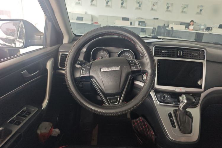 Used Haval M6 2019 1.5T DCT Two-Wheel Drive Elite Version China V Standard Steering Wheel