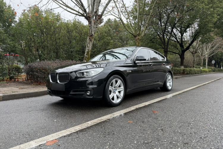 Used BMW 5 Series GT 2017 528i Leading Model