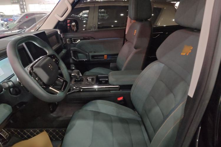 Used JETOUR Traveler 2023 2.0T All-Wheel-Drive CrossPRO