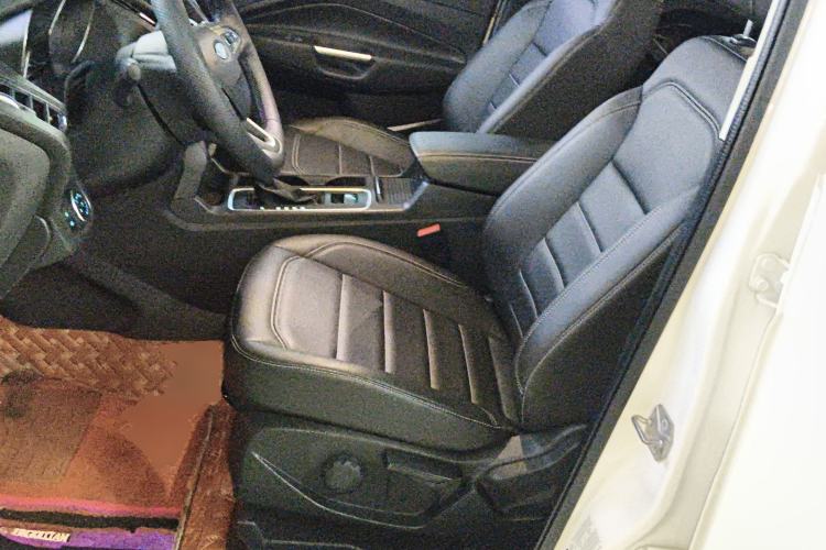 Used Ford Kuga 2019 EcoBoost 180 Two-Wheel-Drive Platinum Edition China VI Standard