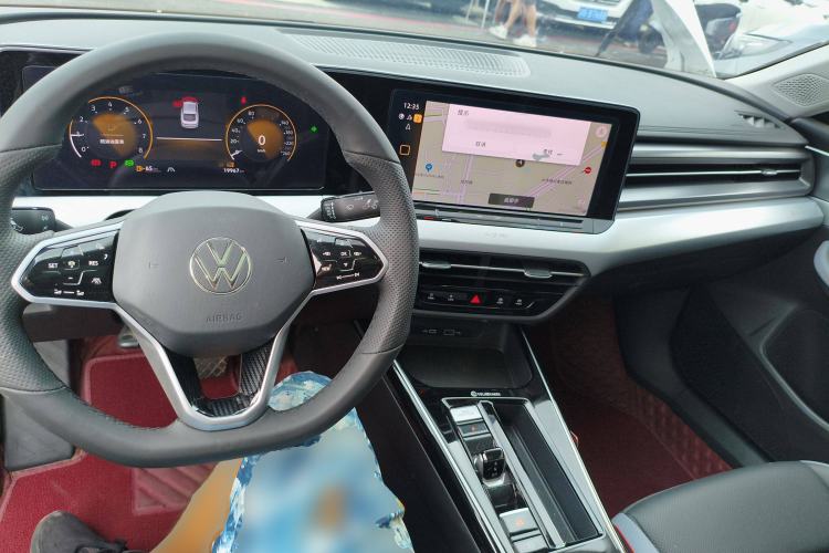 Used Volkswagen Lamando 2023 Lavida L 280TSI DSG Cool & Spicy Edition