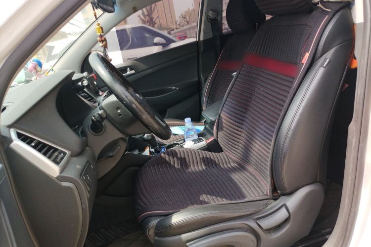 Used Hyundai Tucson 2015 1.6T Dual-Clutch Two-Wheel-Drive Smart Model
