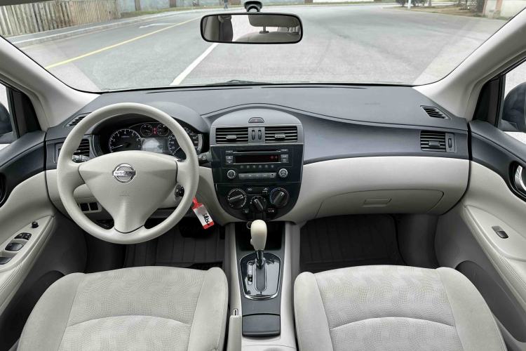 Used Nissan Tiida 2011 1.6L CVT Comfort Model
