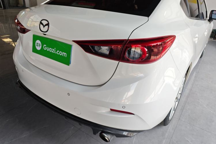 Used Mazda 3 Axela 2017 Sedan 2.0L Automatic Prestige Model China V Standard
